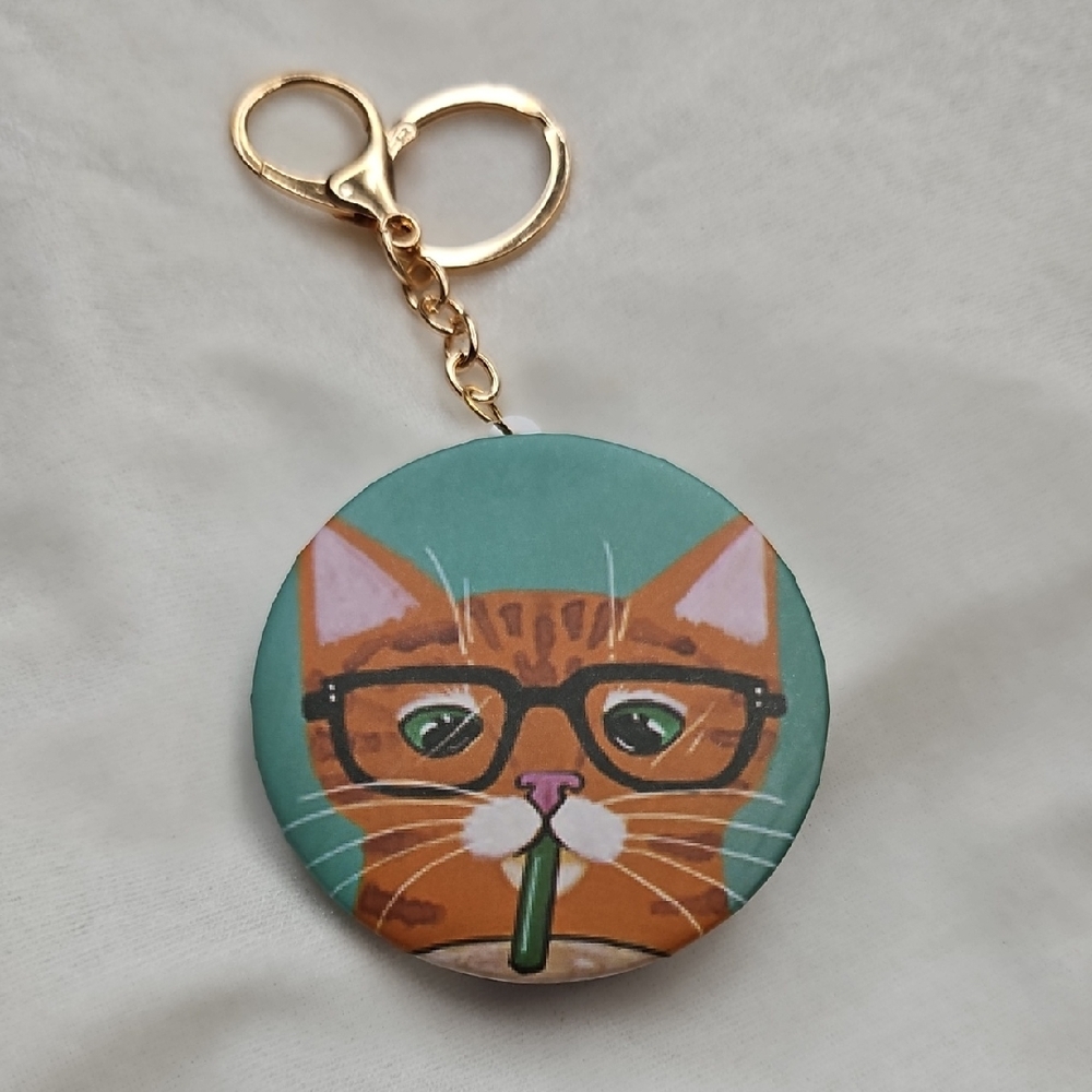 Women's Mirror Compact Keychain Bag Charm NWOT Cat Wearing Glasses Whimsical